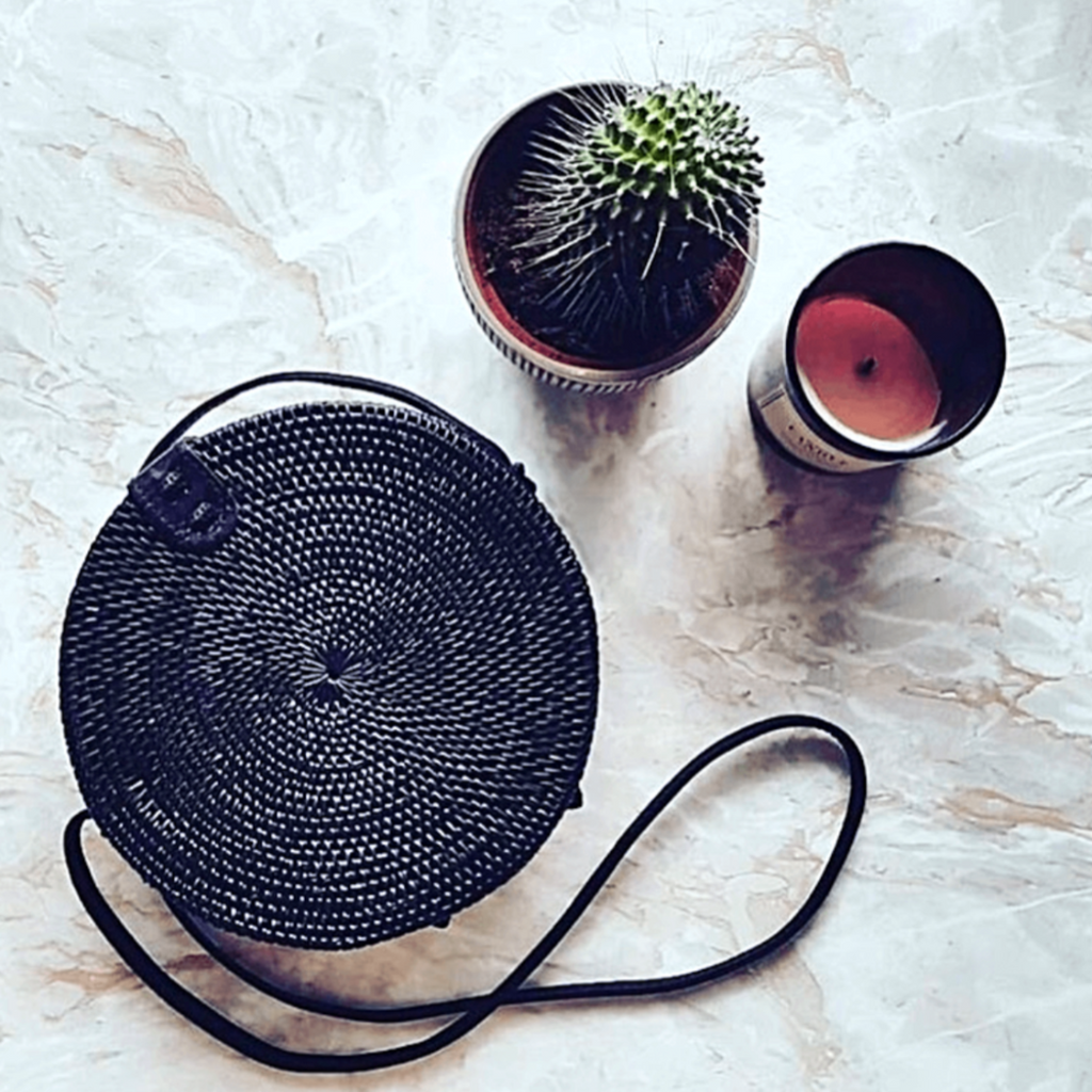 Black round rattan bag hot sale